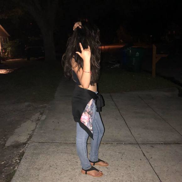 Meet your Posher, Ruby - Picture 1 of 1